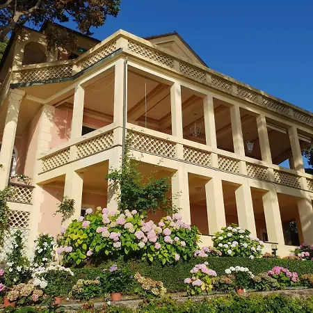 Tramonto Λεβάντο